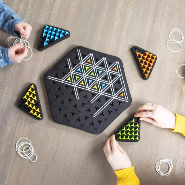 TriadChess™ - Ketten-Dreieck-Schachspiel, 2 bis 4 Spieler Rabatt